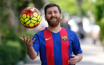 XK体育焦点-C罗助攻队友头球破门