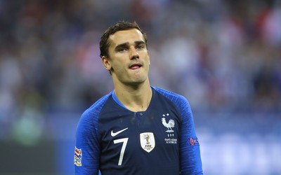 XK体育热评-佩里西奇赛后拥抱对手展现风度